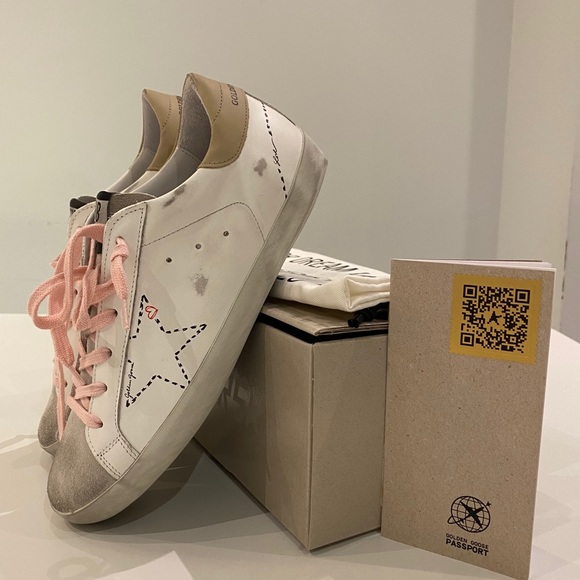 Golden Goose Superstar White/Dotted Star sz 40 NIB - Picture 2 of 8